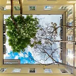 The Levante Rathaus Apartments